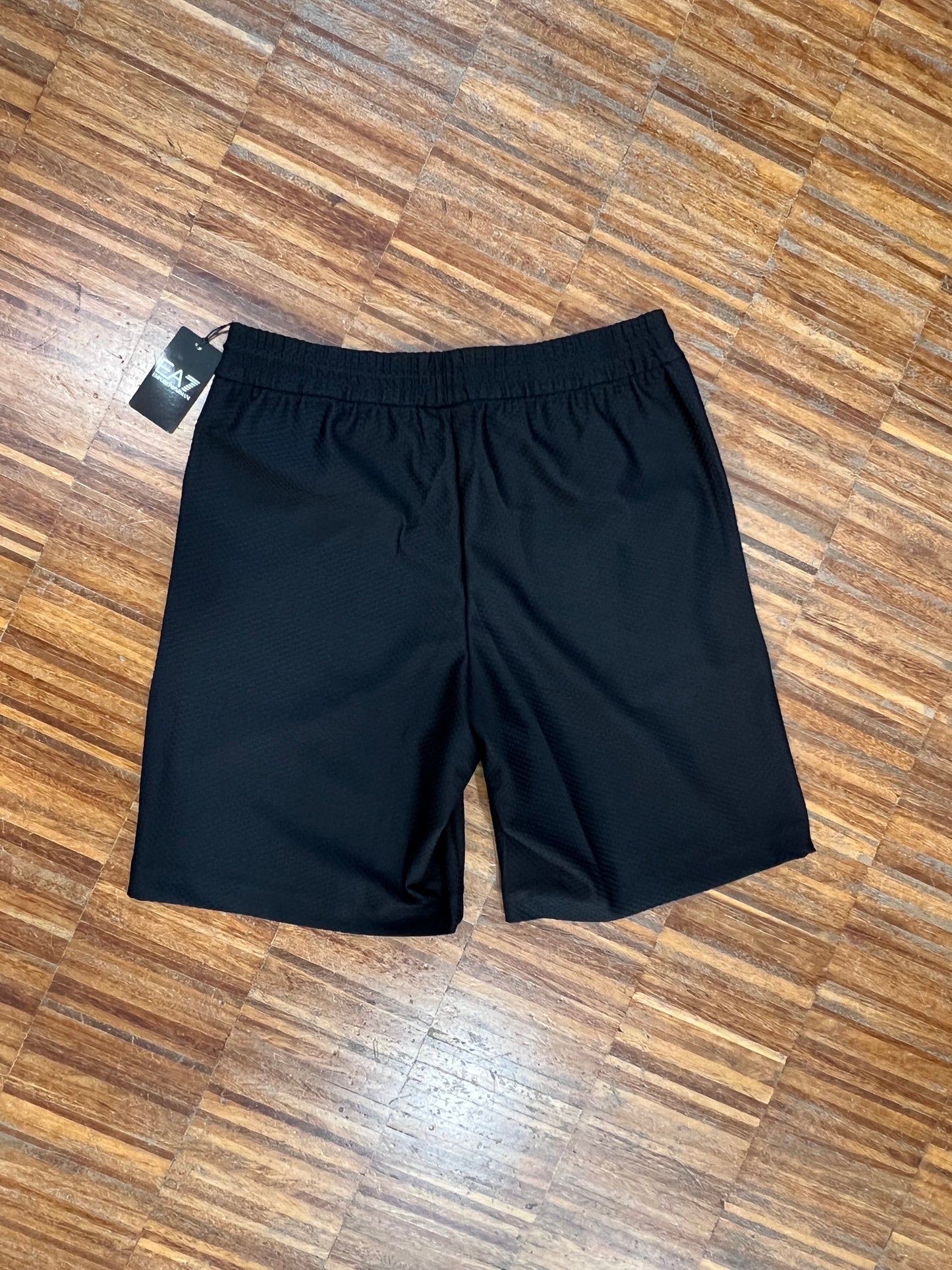 EA7 Emporio Armani – Pantaloncino in Tessuto Tecnico