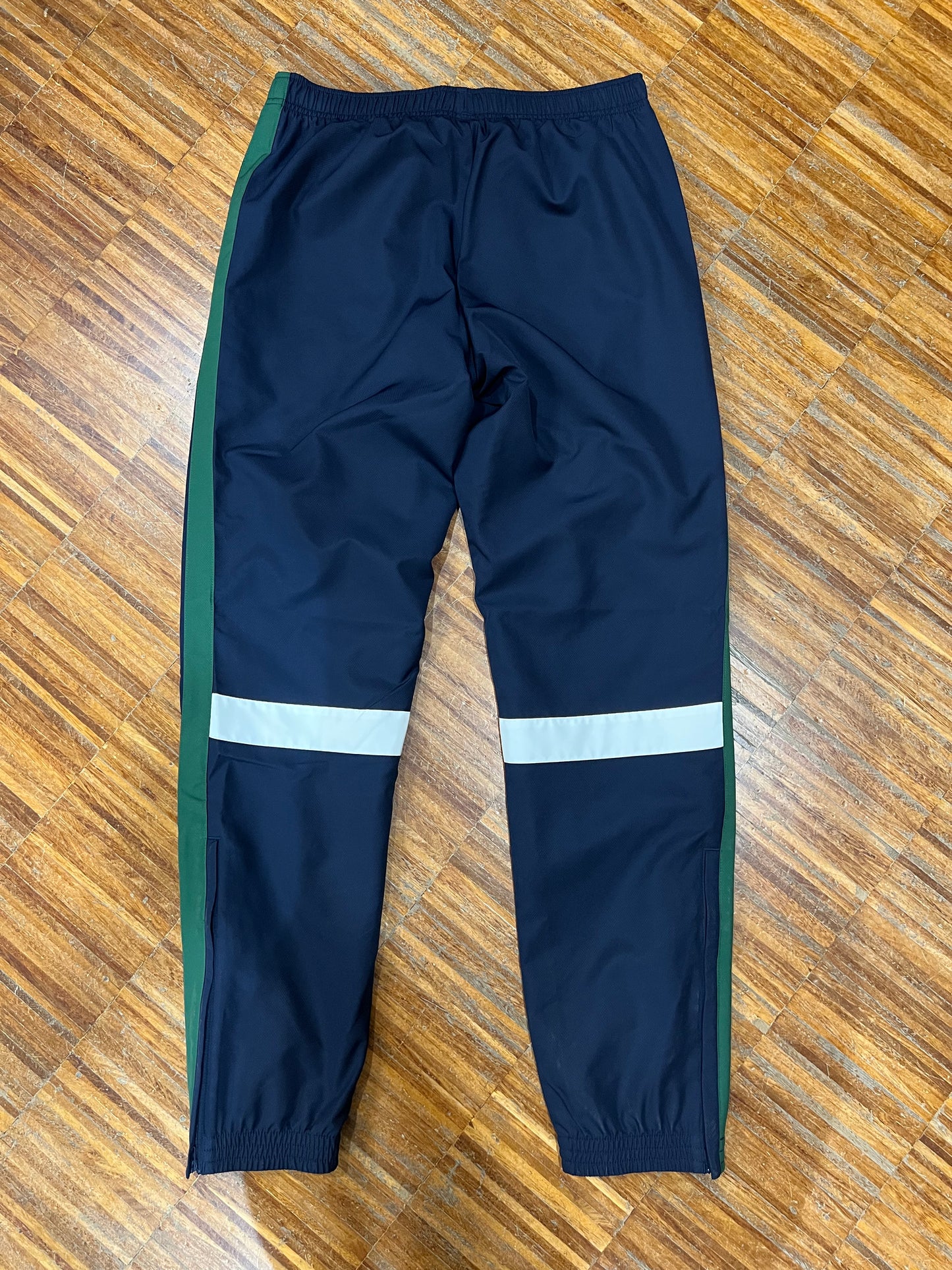 tuta Lacoste microfibra