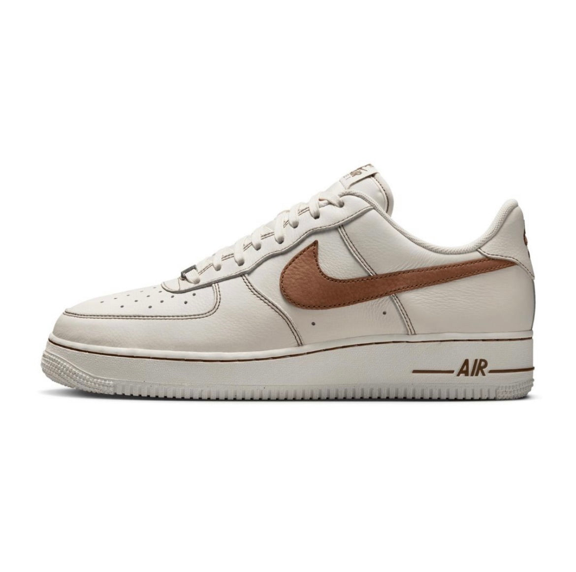 Nike Air Force 1 '07 LV8