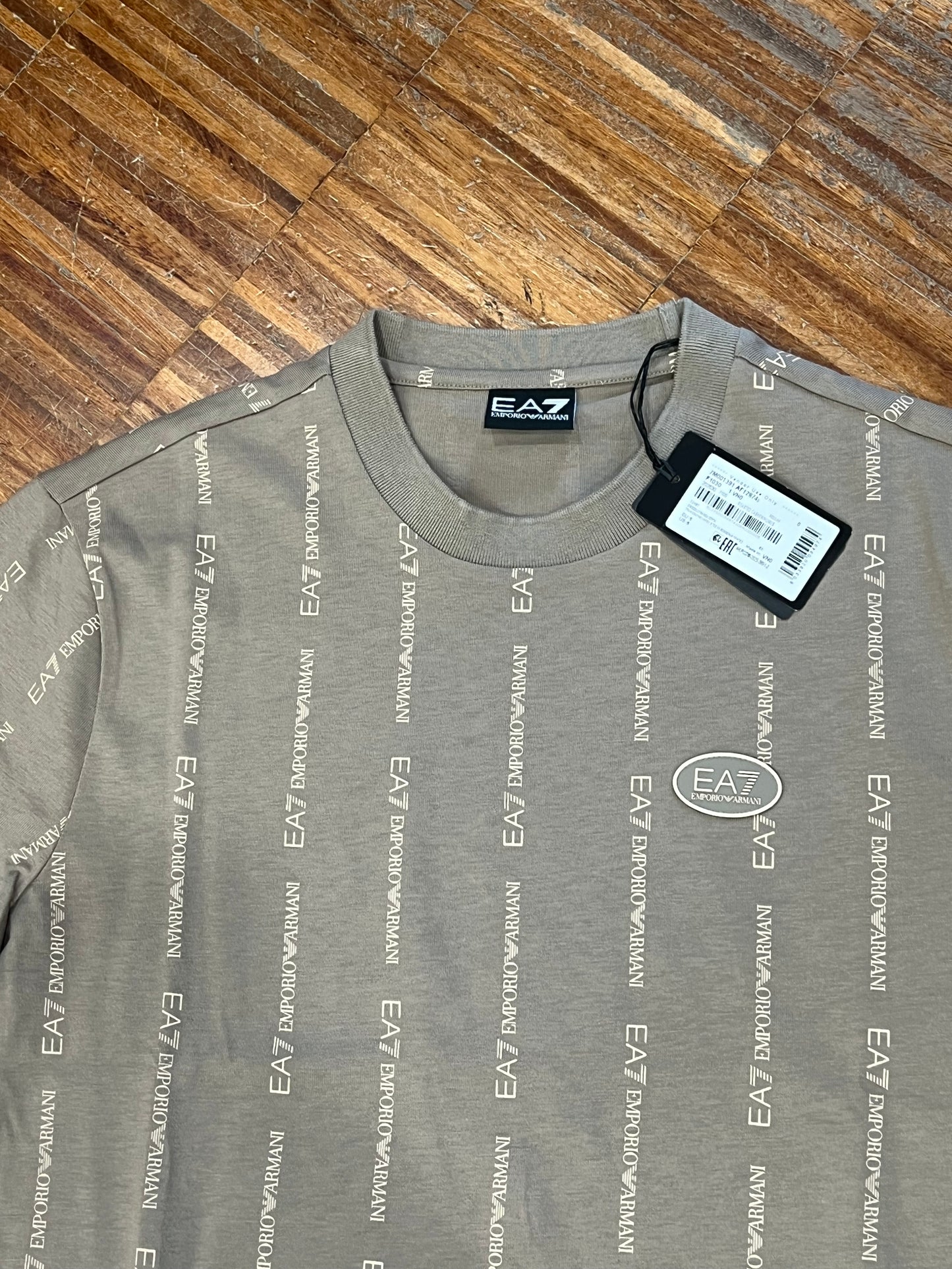 EA7 Emporio Armani – T-Shirt Uomo in Cotone Tessuto Logato
