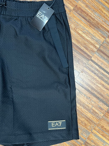 EA7 Emporio Armani – Pantaloncino in Tessuto Tecnico