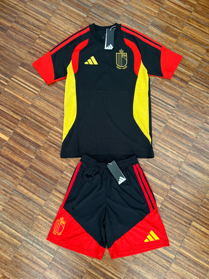 Adidas Belgio Completino Ufficiale Mondiali 2026 – T-Shirt + Pantaloncino