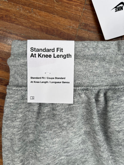 Nike Pantaloncino in Cotone – Grigio con Logo Bianco