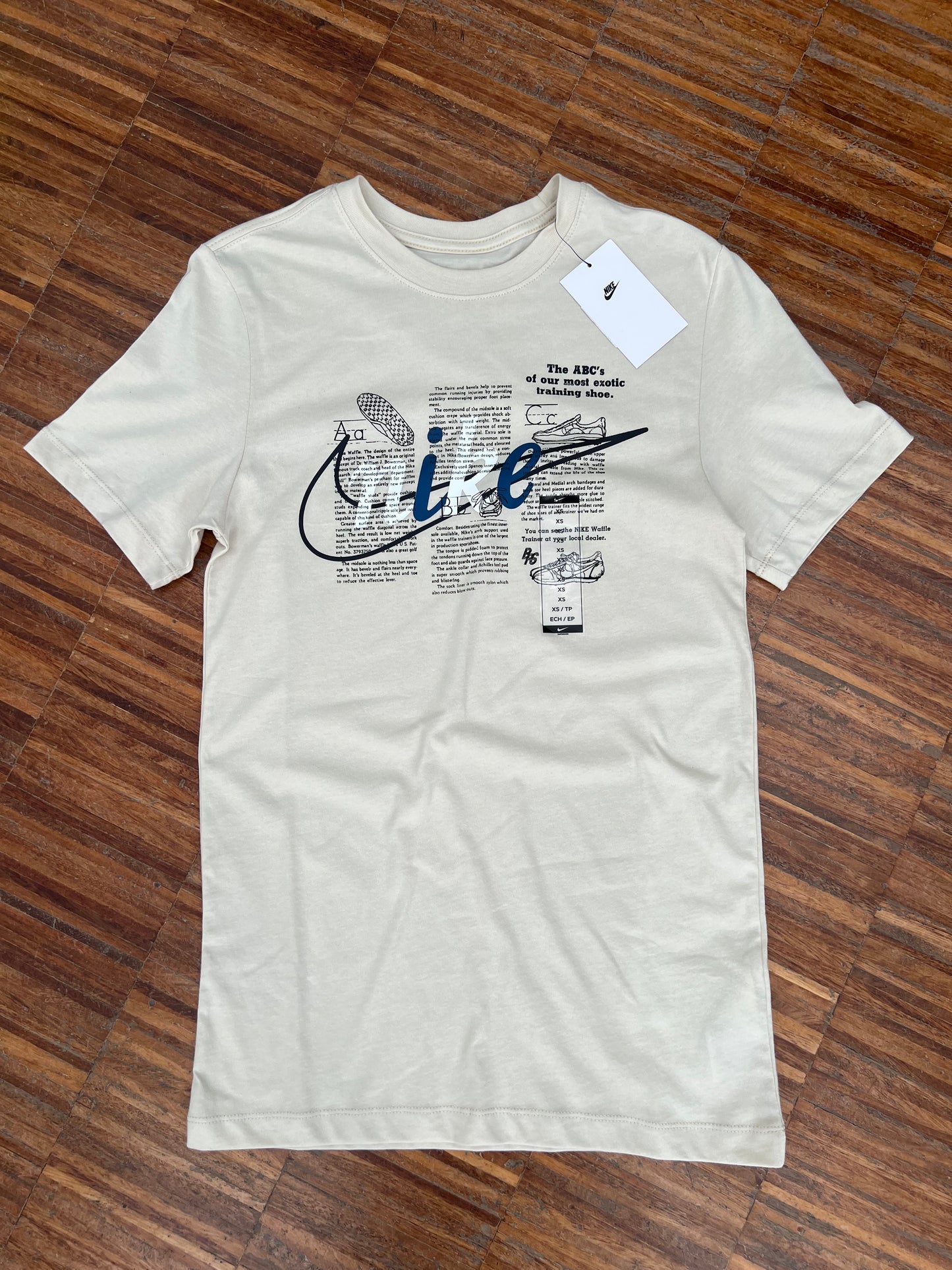 Nike T-Shirt in Cotone – Sabbia