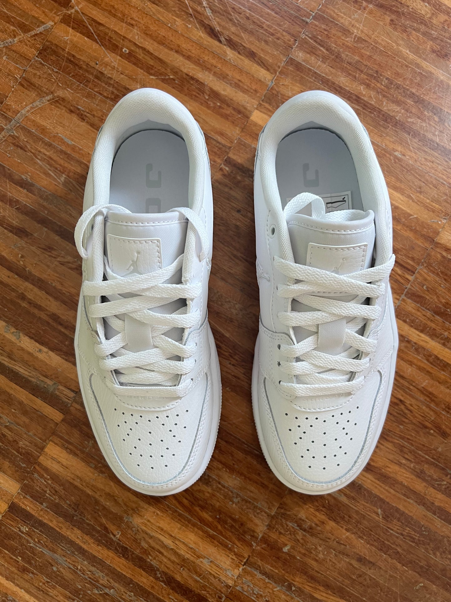 Nike Jordan Court Connect Low GS