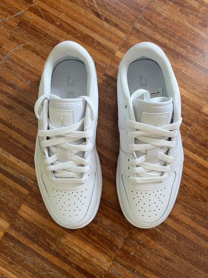 Nike Jordan Court Connect Low GS