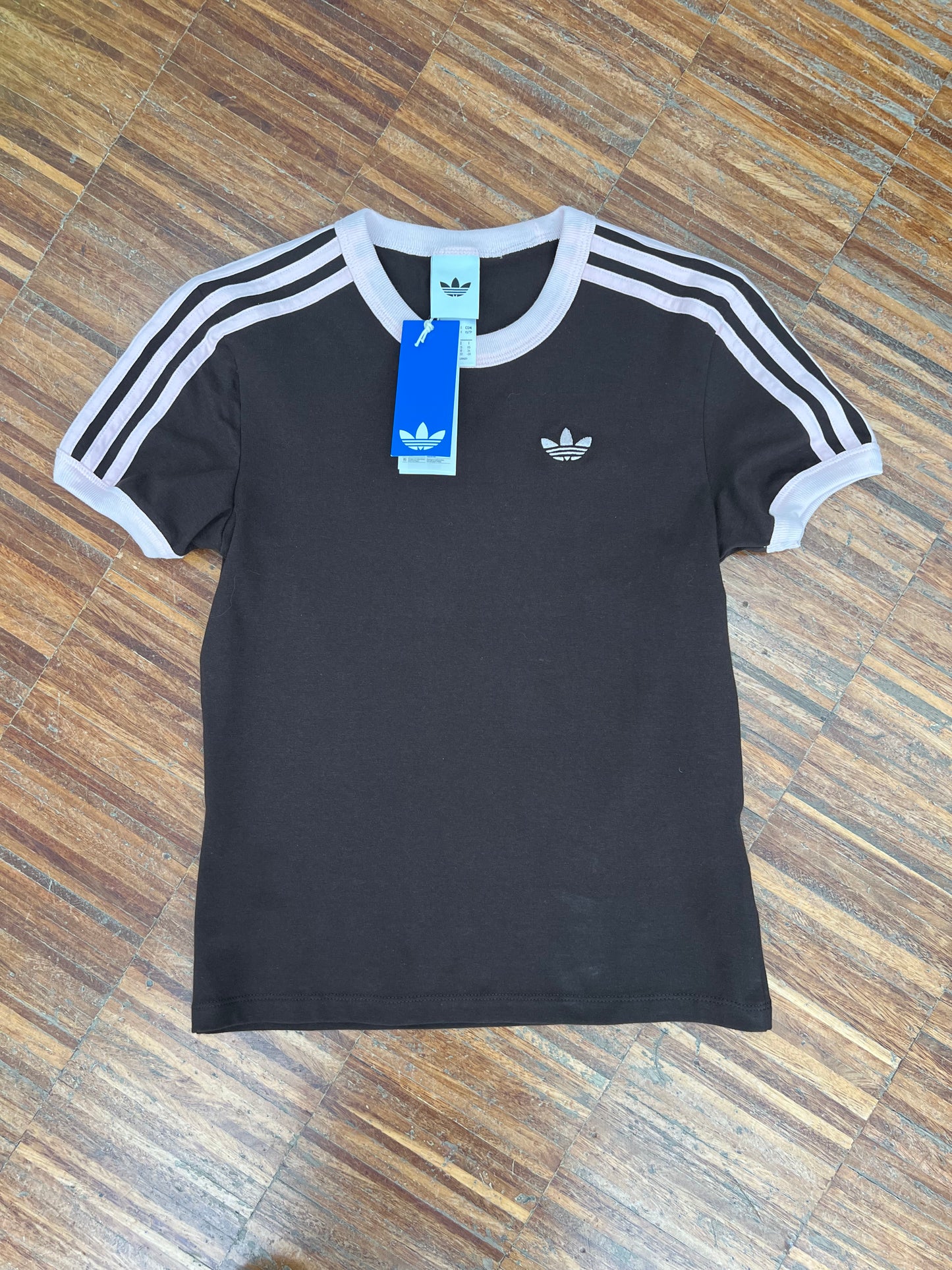 Adidas Originals T-Shirt Donna – Marrone / Bande Rosa