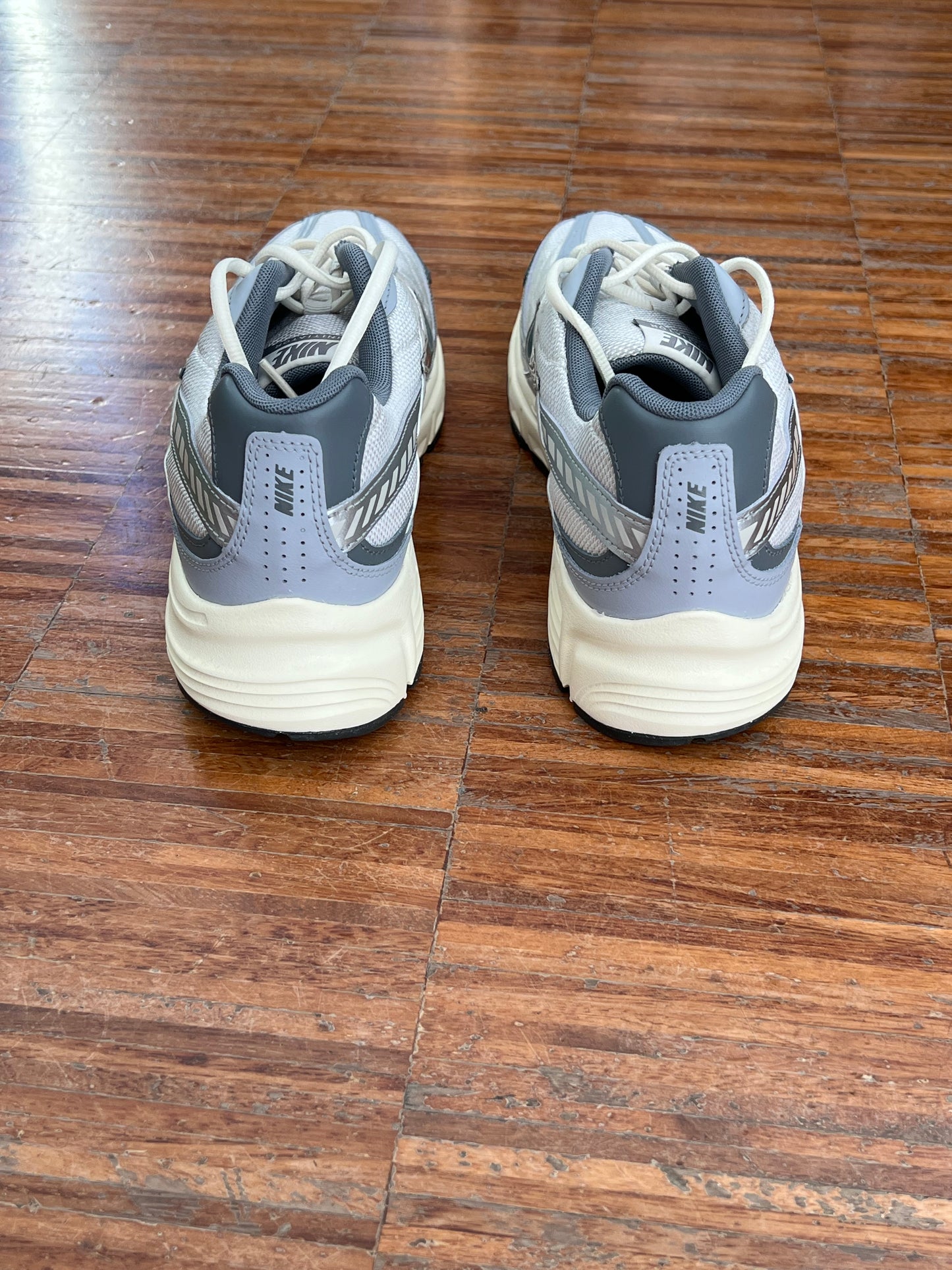 Nike Initiator HQ1179-001
