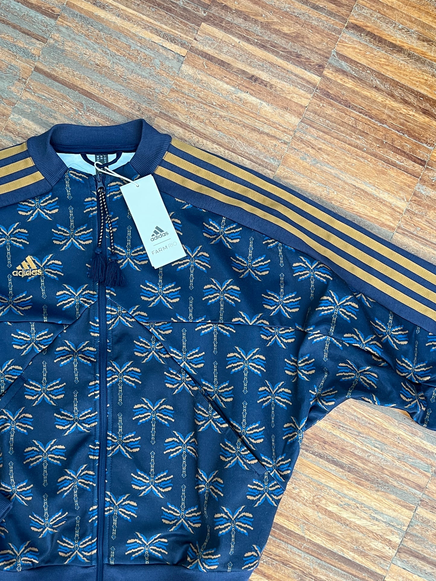 Tuta Adidas Donna in Acetato – SUPER OFFERTA!