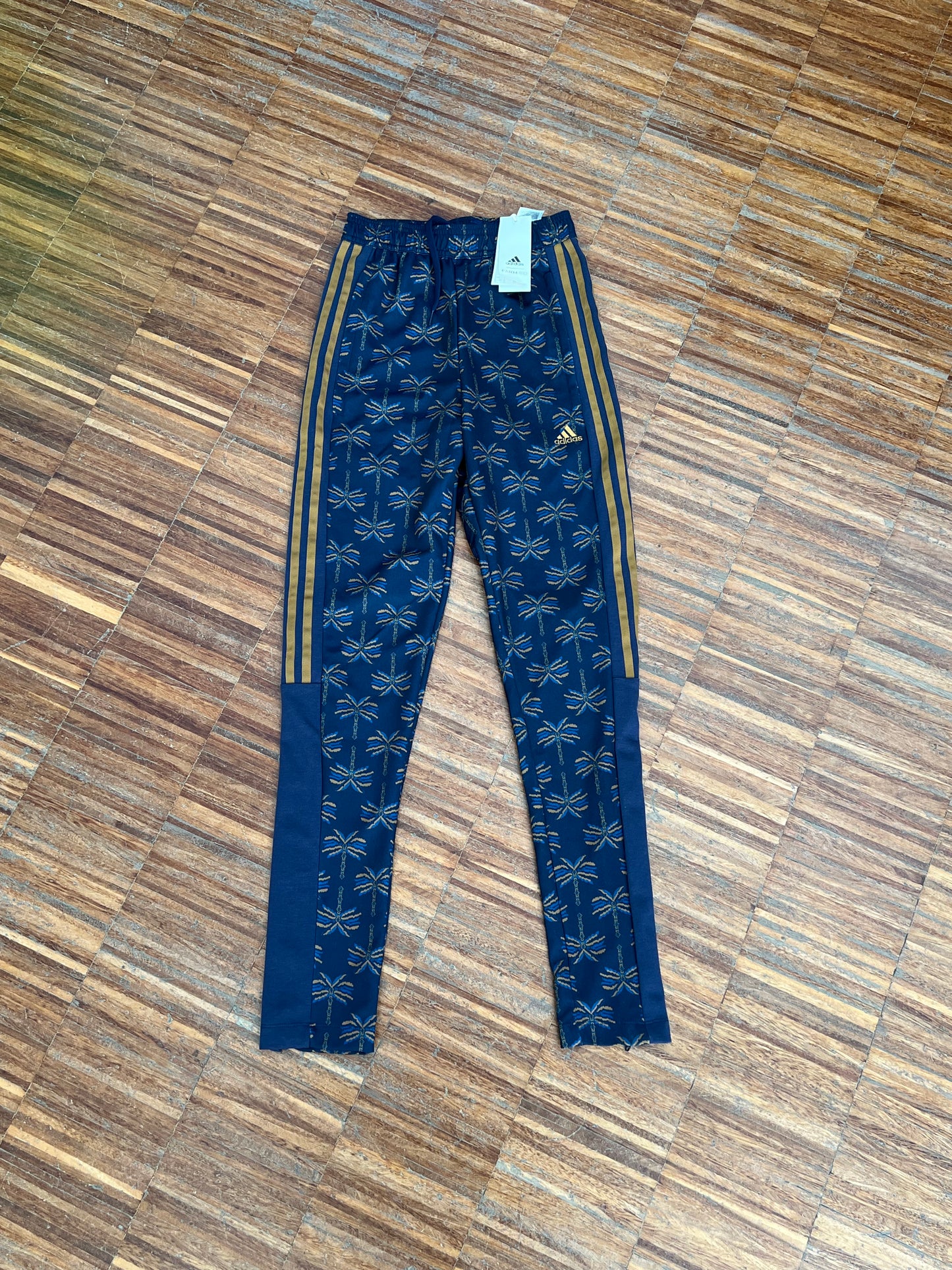 Tuta Adidas Donna in Acetato – SUPER OFFERTA!