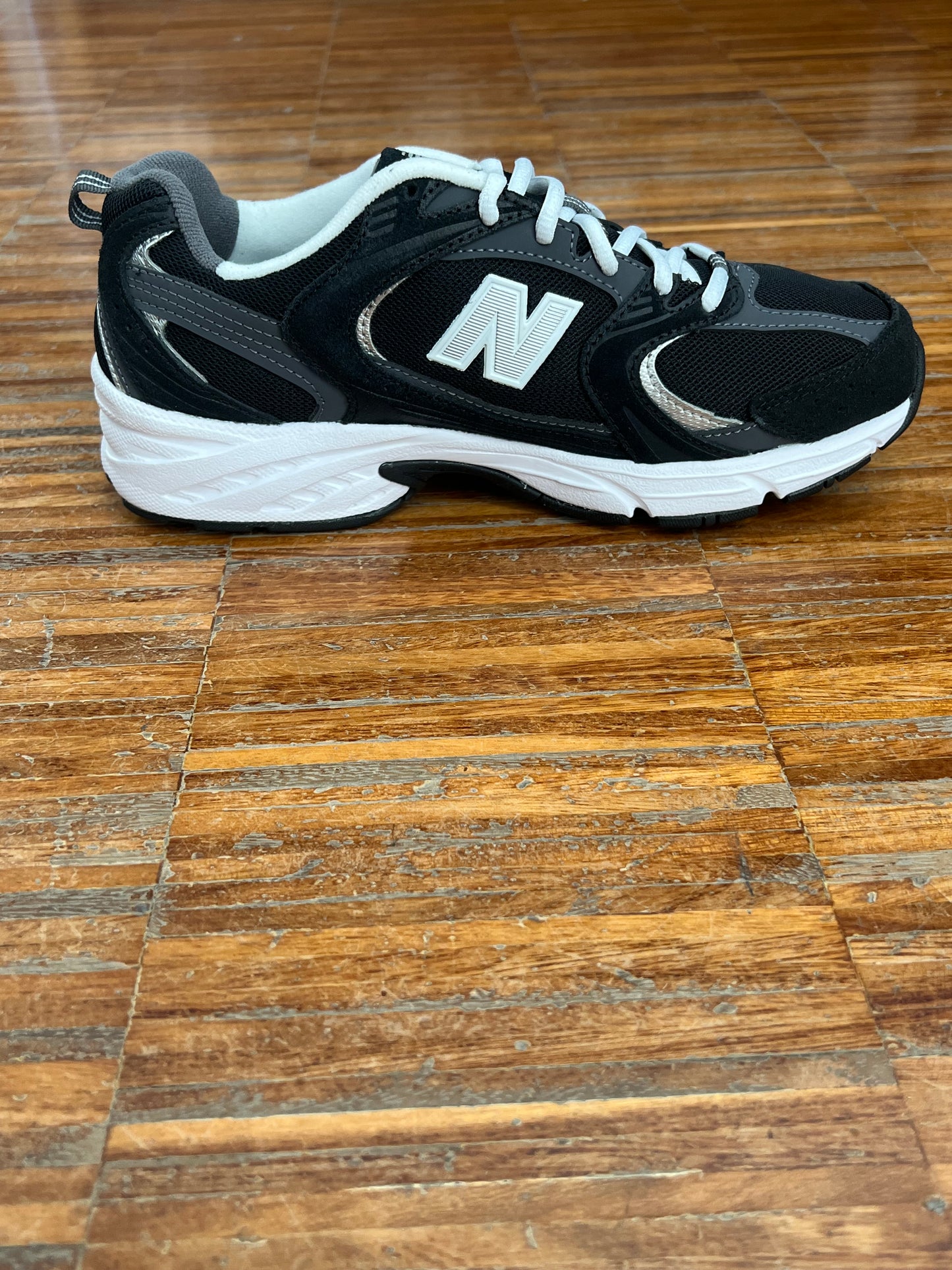 New Balance 530